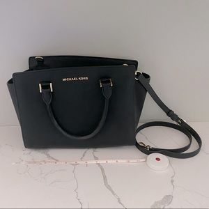 Michael Kors Black Bag with Crossbody Strap